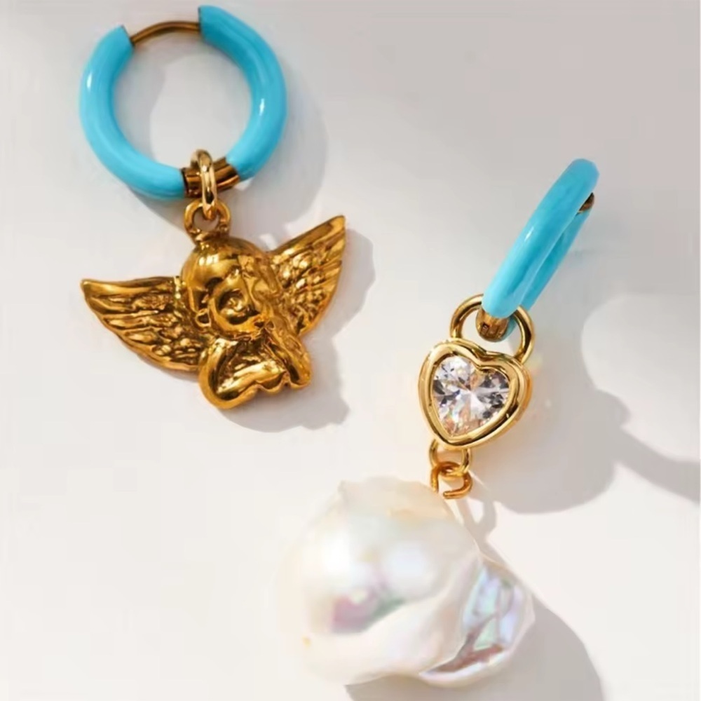 Vintage Gold Angel Pearl Mismatched Earrings Waterproof 18K Gold Stainless Steel